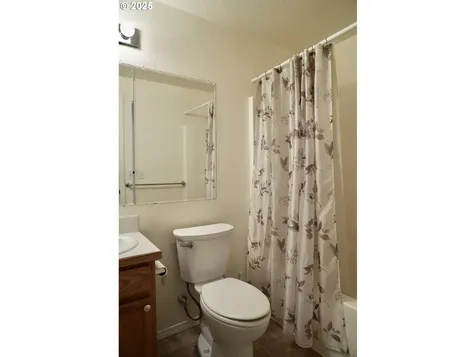 838 Hazelnut Lane Springfield OR 97478