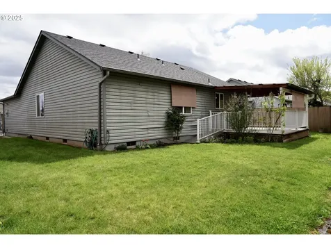 838 Hazelnut Lane Springfield OR 97478