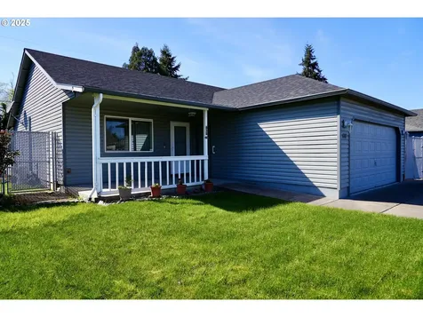 838 Hazelnut Lane Springfield OR 97478