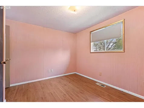 2708 N Depot Street La Grande OR 97850