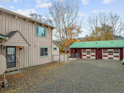 2708 N Depot Street La Grande OR 97850