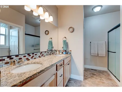 104 NE Megan Drive Estacada OR 97023