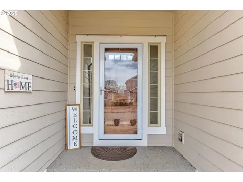 104 NE Megan Drive Estacada OR 97023