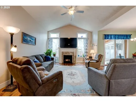 104 NE Megan Drive Estacada OR 97023