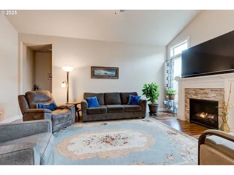 104 NE Megan Drive Estacada OR 97023