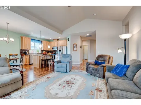 104 NE Megan Drive Estacada OR 97023