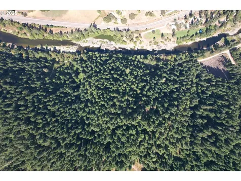 750 Ferguson Lane Days Creek OR 97429