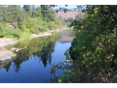 750 Ferguson Lane Days Creek OR 97429