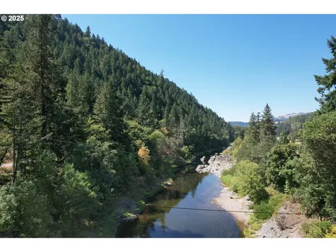 750 Ferguson Lane Days Creek OR 97429
