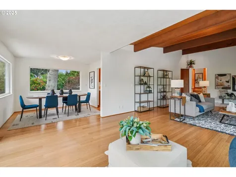 630 SW Viewmont Drive Portland OR 97225