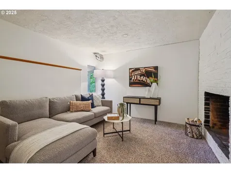 630 SW Viewmont Drive Portland OR 97225