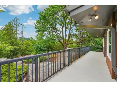 630 SW Viewmont Drive Portland OR 97225