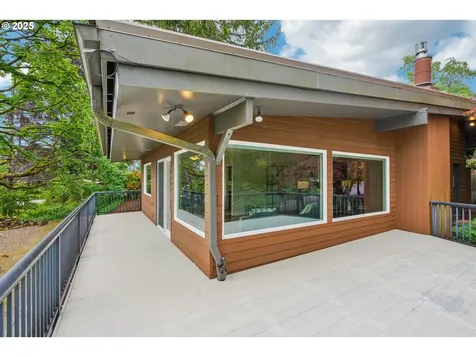 630 SW Viewmont Drive Portland OR 97225