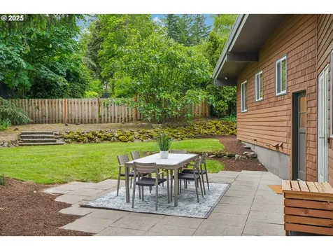 630 SW Viewmont Drive Portland OR 97225