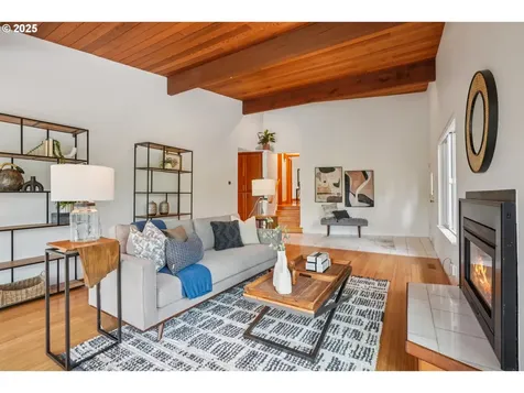 630 SW Viewmont Drive Portland OR 97225