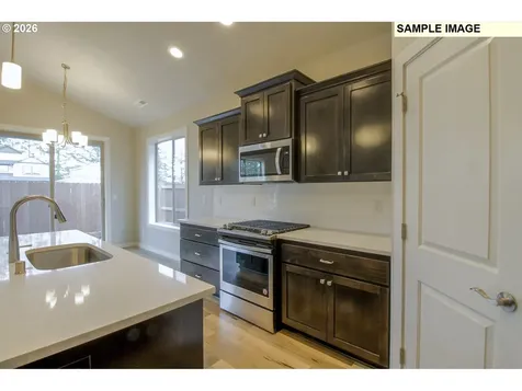 2210 E Dalmatian Drive La Center WA 98629