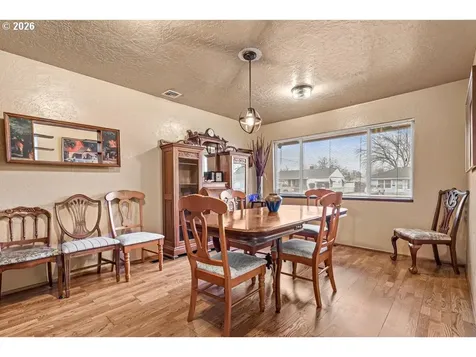 925 Winchester Avenue Medford OR 97501