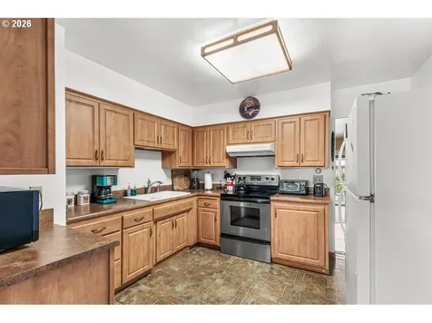 925 Winchester Avenue Medford OR 97501