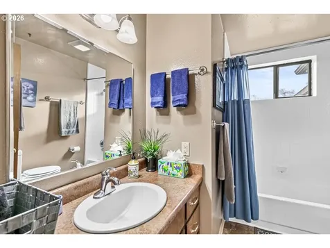 925 Winchester Avenue Medford OR 97501