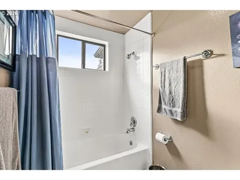 925 Winchester Avenue Medford OR 97501