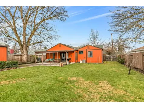 925 Winchester Avenue Medford OR 97501