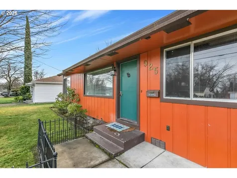925 Winchester Avenue Medford OR 97501