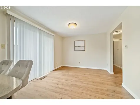 11915 NW 36th Avenue Vancouver WA 98685