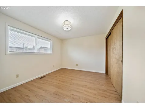 11915 NW 36th Avenue Vancouver WA 98685