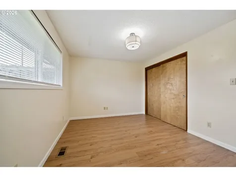 11915 NW 36th Avenue Vancouver WA 98685