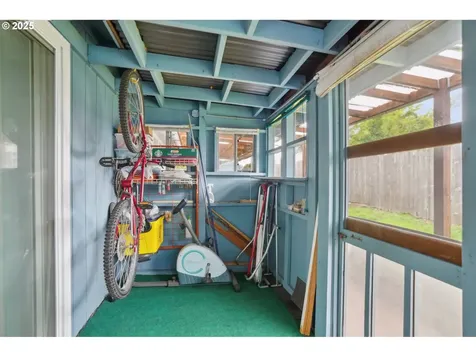 1203 SE 144th Avenue Portland OR 97233