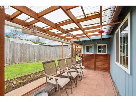 1203 SE 144th Avenue Portland OR 97233