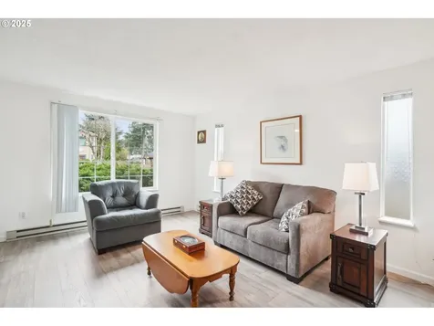 1203 SE 144th Avenue Portland OR 97233