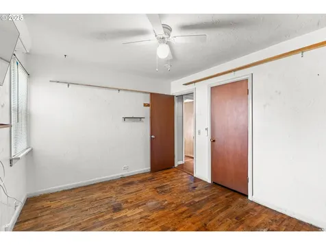 1495 N Hemlock Street Coquille OR 97423