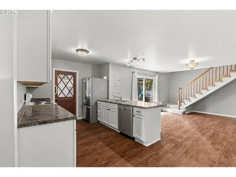 1495 N Hemlock Street Coquille OR 97423