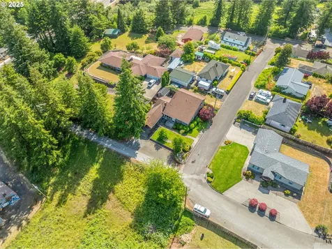 1495 N Hemlock Street Coquille OR 97423