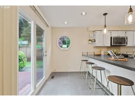 1695 Hallinan Street Lake Oswego OR 97034