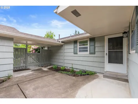 1695 Hallinan Street Lake Oswego OR 97034