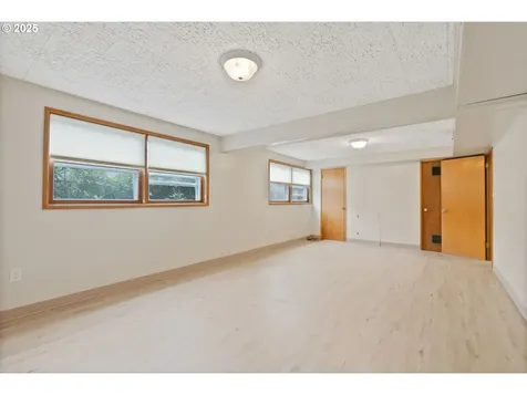 1695 Hallinan Street Lake Oswego OR 97034