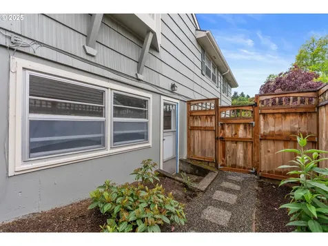 1695 Hallinan Street Lake Oswego OR 97034
