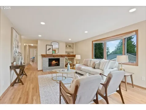 1695 Hallinan Street Lake Oswego OR 97034