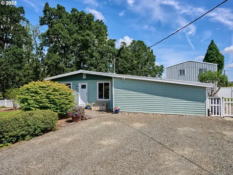 4887 S Elliott Prairie Road Woodburn OR 97071
