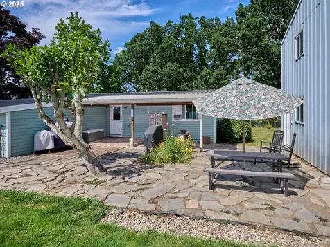 4887 S Elliott Prairie Road Woodburn OR 97071