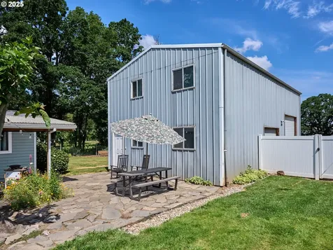 4887 S Elliott Prairie Road Woodburn OR 97071