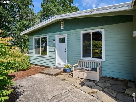 4887 S Elliott Prairie Road Woodburn OR 97071