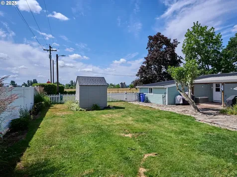 4887 S Elliott Prairie Road Woodburn OR 97071