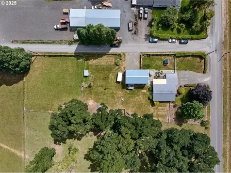 4887 S Elliott Prairie Road Woodburn OR 97071
