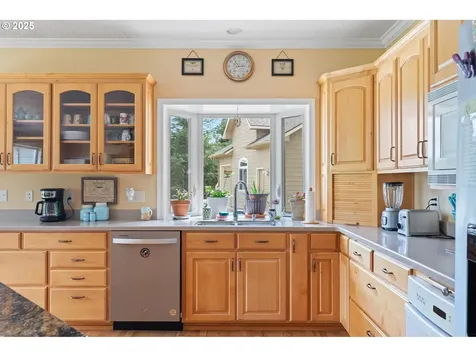78308 Meadow Park Drive Cottage Grove OR 97424