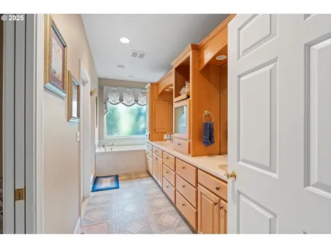 78308 Meadow Park Drive Cottage Grove OR 97424