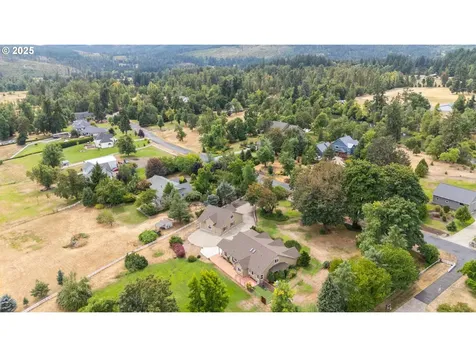 78308 Meadow Park Drive Cottage Grove OR 97424