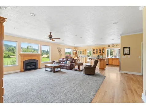 78308 Meadow Park Drive Cottage Grove OR 97424